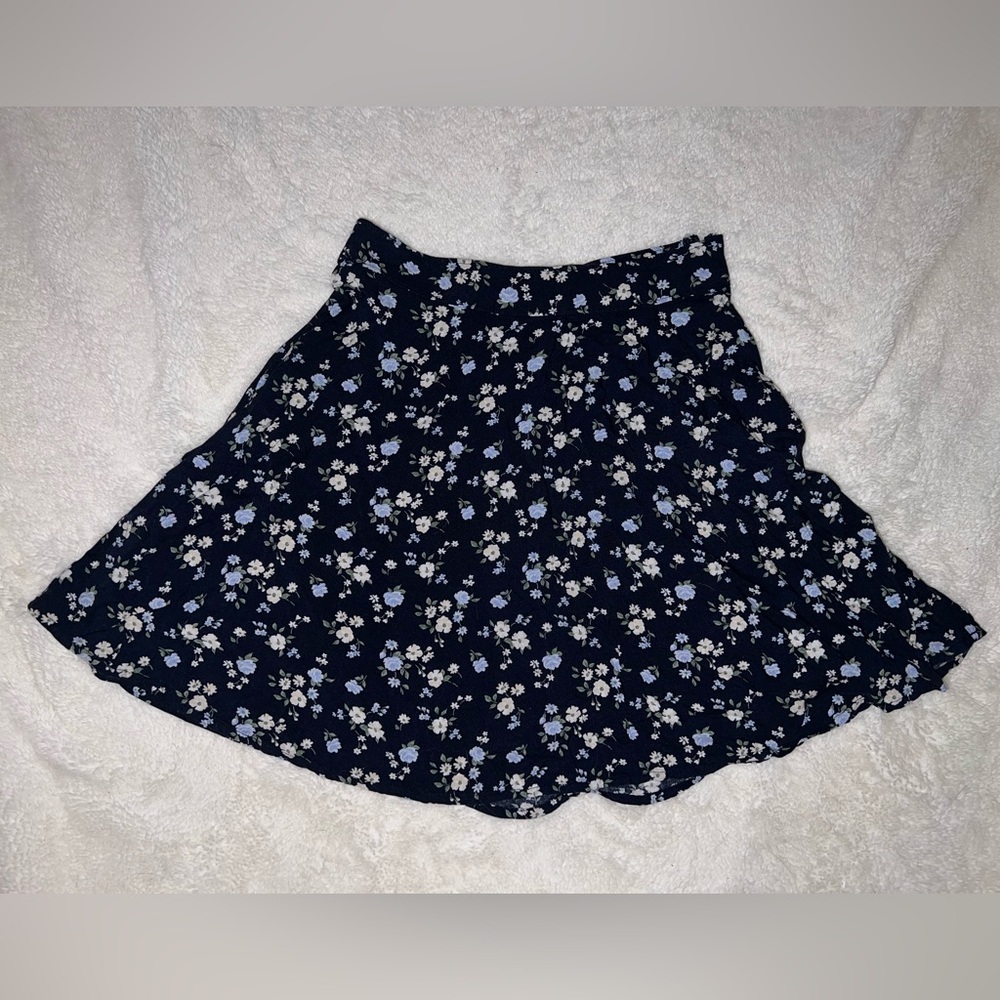 Hollister xs skirt